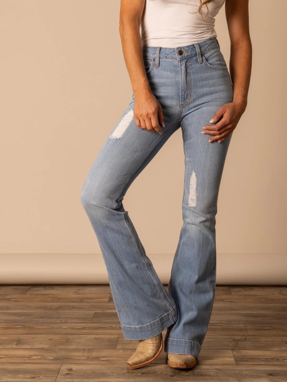 Kimes Ranch Jennifer Sugar Fade 000 x 32